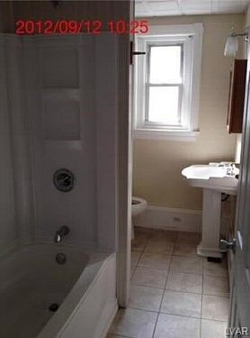 5th image of 125 N Ellsworth St