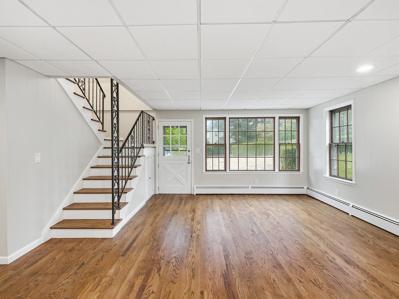 2 bed, 1.5 bath, 1584 sqft, $6,500 — Photo 3