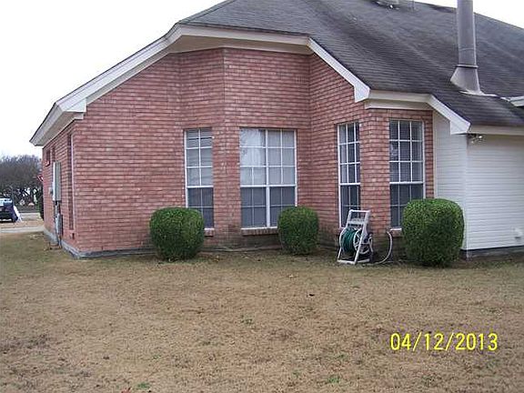 5th image of 2514 Christina Ct