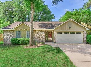 15 Early Dawn Ct, Spring, TX 77381