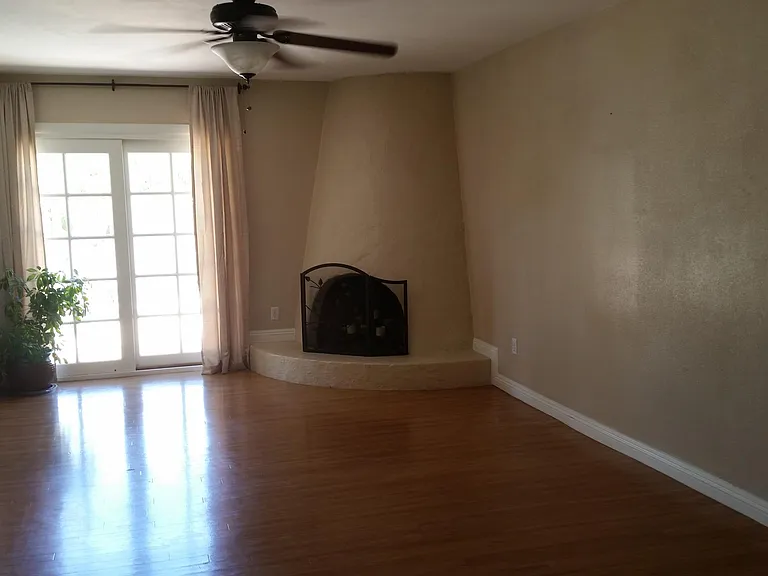2614 E Sahuaro Dr — Photo 11
