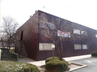 1520 Girard Blvd NE, Albuquerque, NM 87106