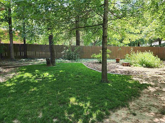 4th image of 80 W 16th Pl