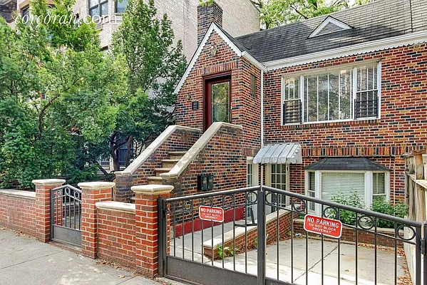 Rented by Corcoran | media 19