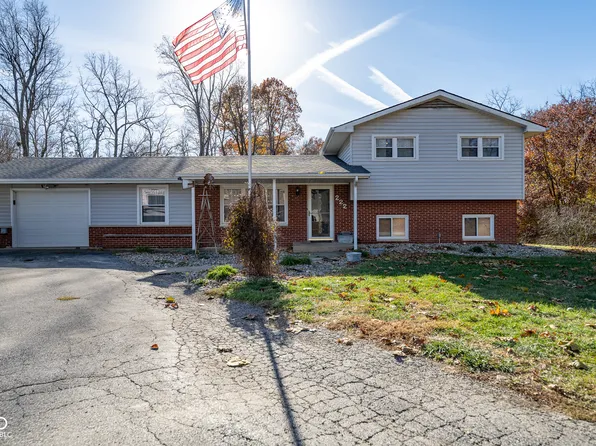 222 Westwood Rd, Fillmore, IN 46128