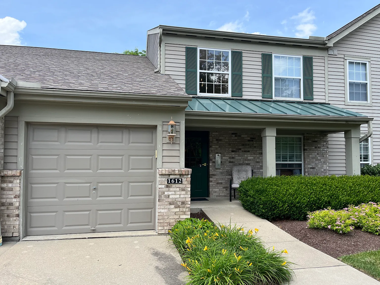 2 bed, 1130 sqft, $1,770 — Photo 4