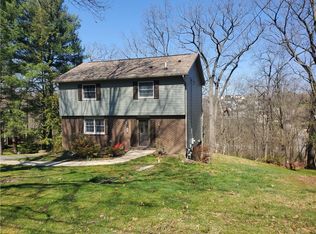 1109 Woodhill Dr, Gibsonia, PA