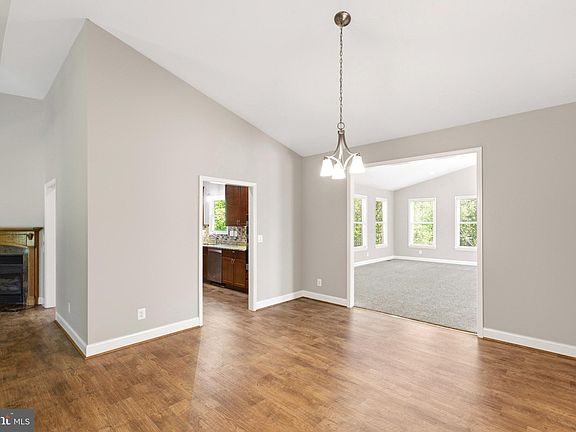 5th image of 24524 Ruff Ruff Ln