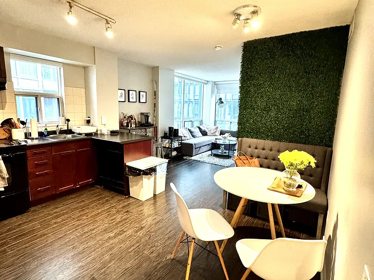 75 Dalhousie St #1013 — Photo 6