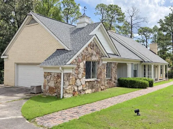 1236 Fox Ridge Rd, Eufaula, AL 36027