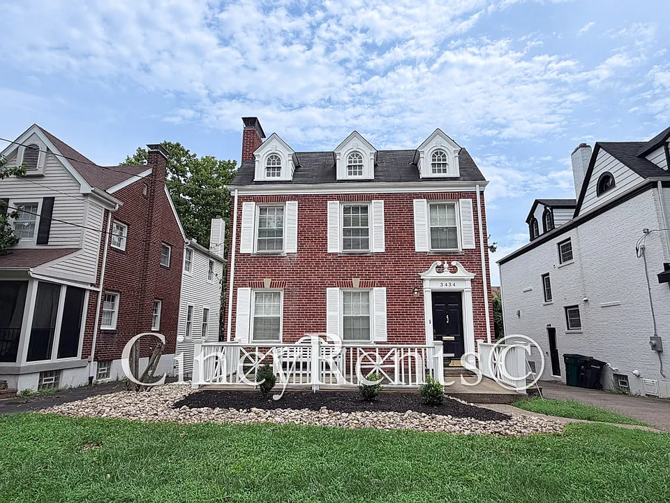 3434 Ault View Ave #2