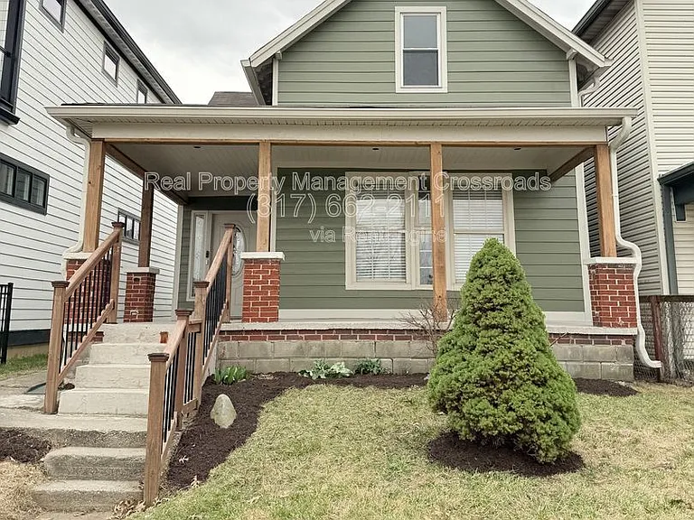 1135 Spann Ave — Photo 1