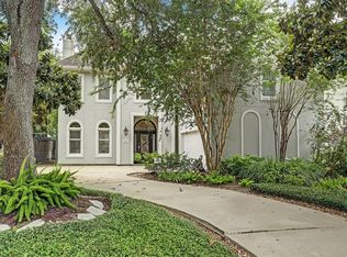 4655 Spruce St, Bellaire, TX 77401