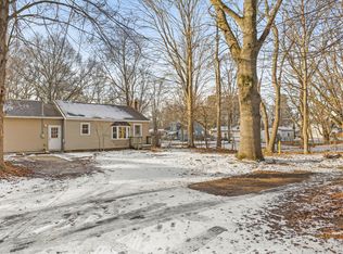 4305 Keller St, Norton Shores, MI 49441