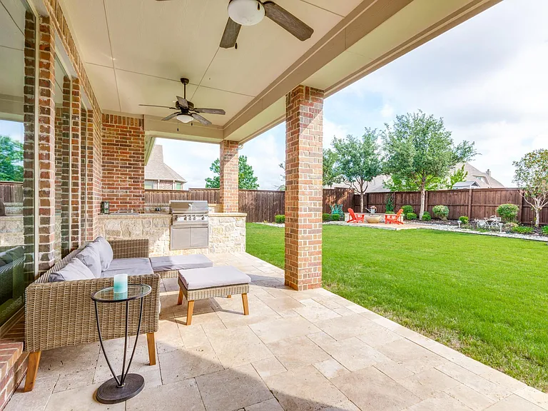 3011 Haywick Colony — Photo 31