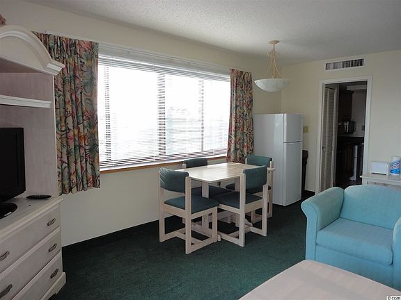 4th image of 7500 N Ocean Blvd. #6040