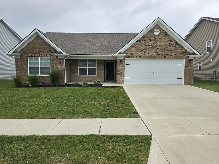 8092 Driftwood Loop — Photo 1