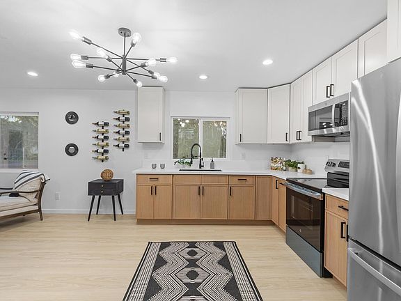 5th image of 16-410 Ainaloa Blvd