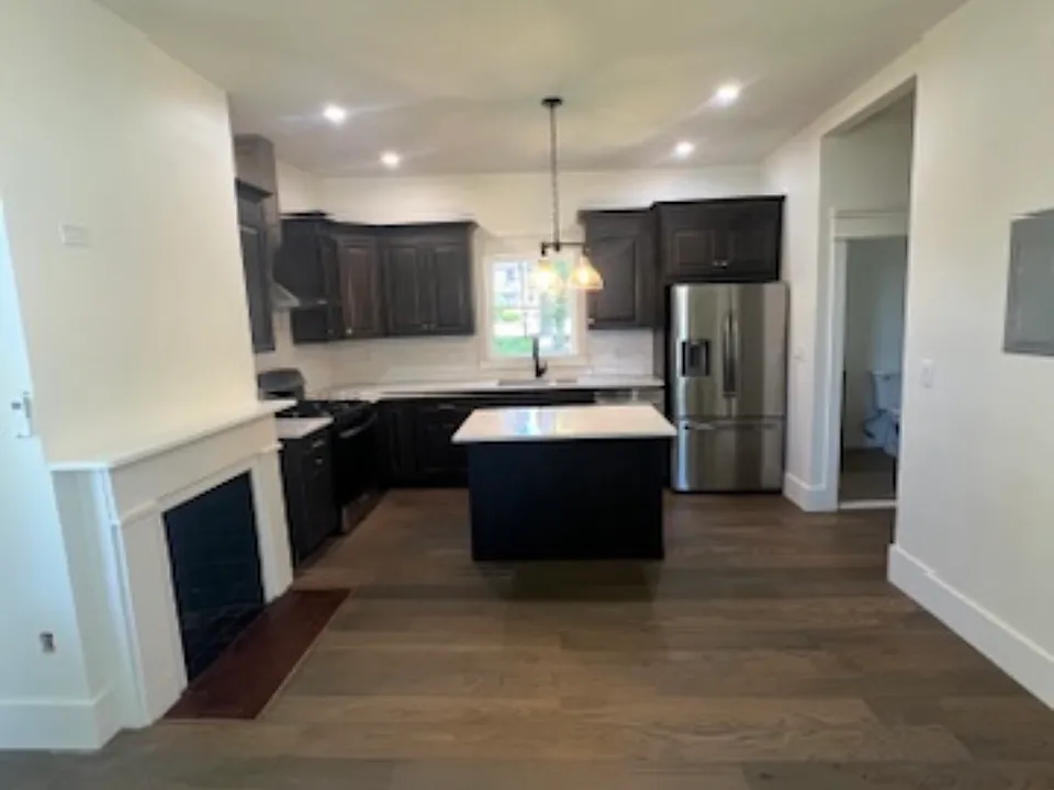 67 E Clinton Ave #1