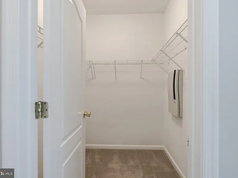 13960 Greendale Dr — Photo 43