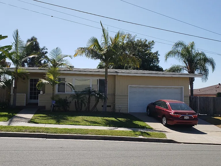 5457 Dorothy Dr — Photo 2