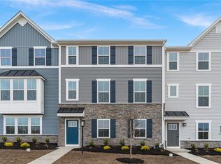 1126 Olivia Dr, Oakdale, PA 15071