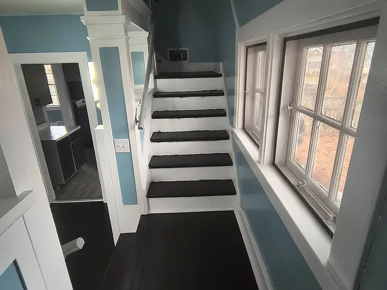 800 Richford St — Photo 10