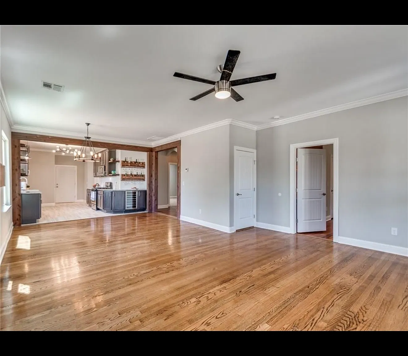 3 bed, 1517 sqft, $1,700 — Photo 3