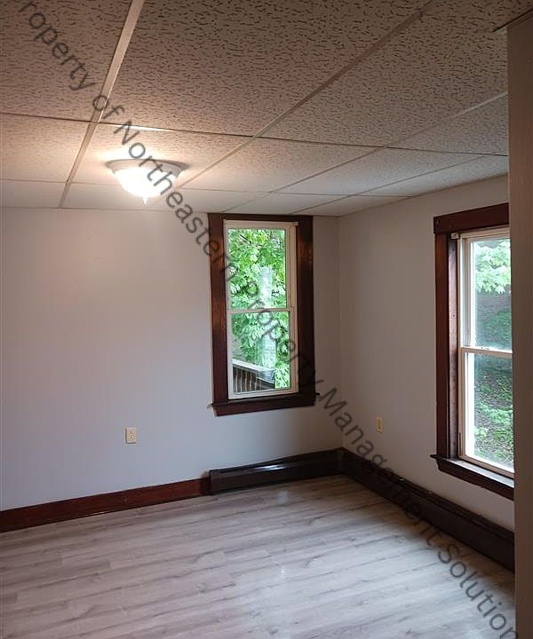 Building Photo 4