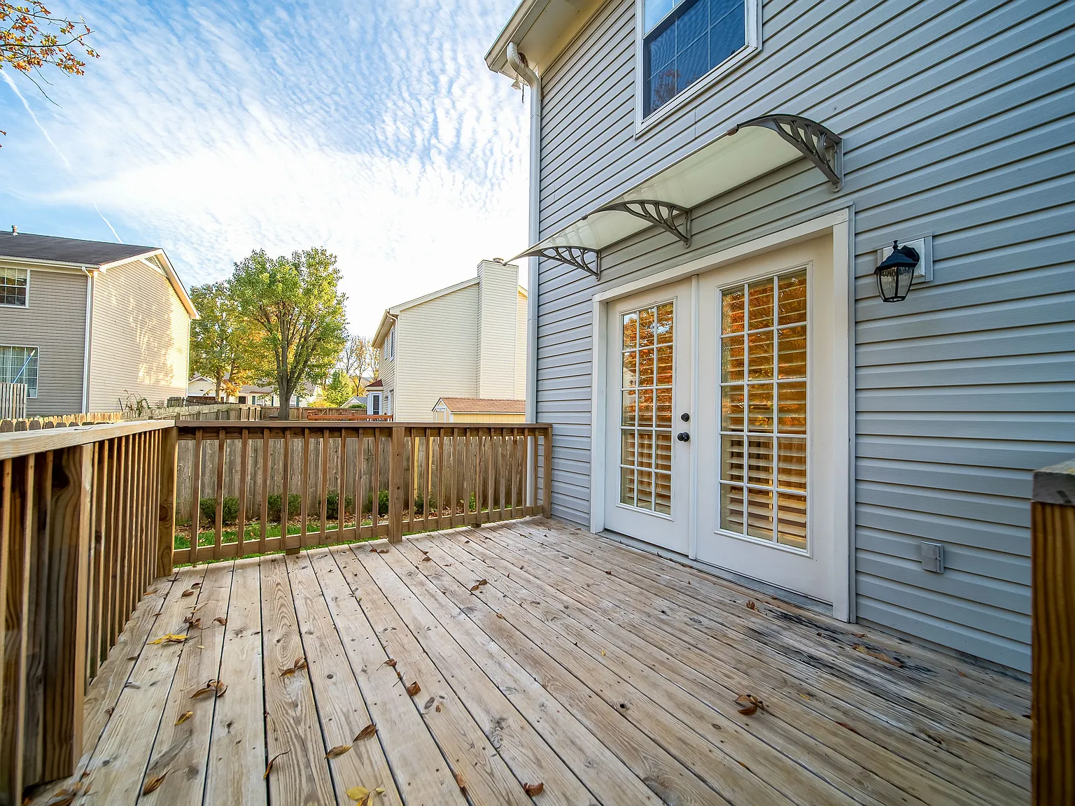 3 bed, 2.5 bath, 1958 sqft, $2,125 — Photo 4