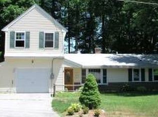 8 Donna Rd, Chelmsford, MA 01824