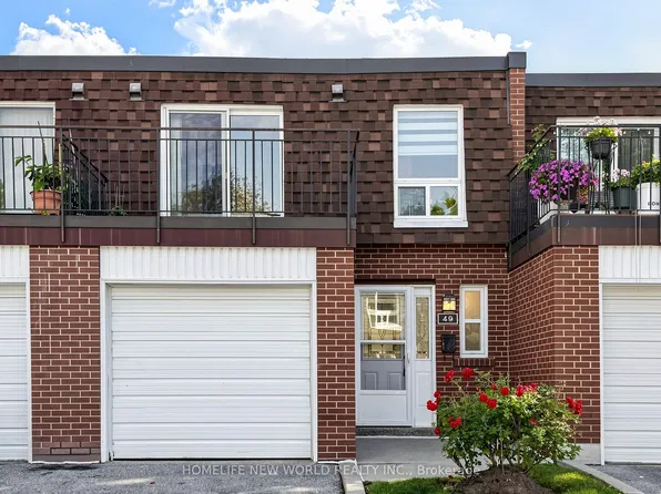 100 Bridletowne Cir #49, Toronto, ON M1W 2G8