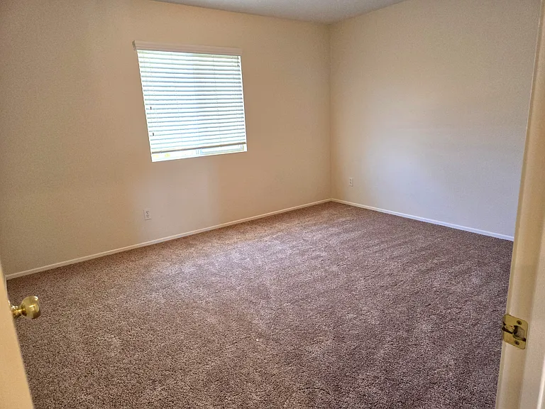 29270 Wrangler Dr — Photo 17