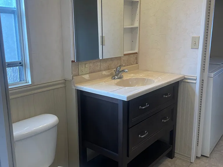 274 Beach Ct — Photo 13