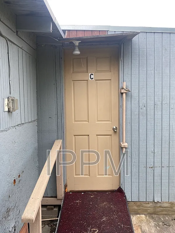 1 bed, 1.0 bath, 600 sqft, $550 — Photo 1