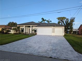 3828 SW 14th Ave, Cape Coral, FL 33914