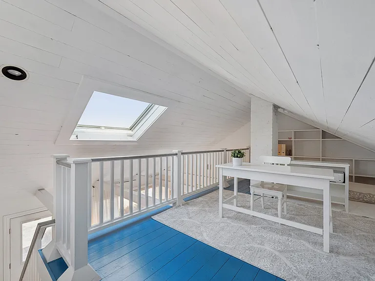 16 Harbor Dr — Photo 12