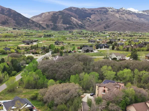 3635 N Patiosprings Dr E, Eden, UT 84310