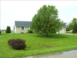 2nd image of 1518 Greensview Ln