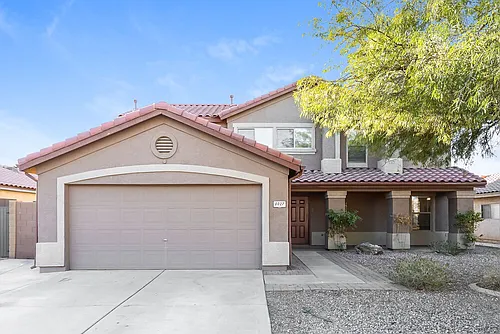 8027 W Mission Ln Photo 1