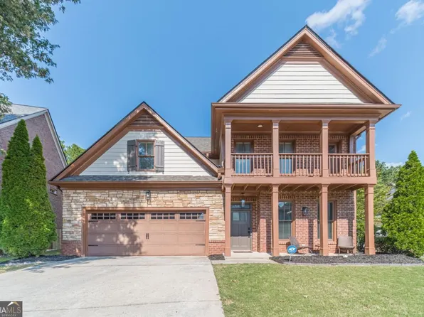 2073 Millcrest Dr, Hoschton, GA 30548