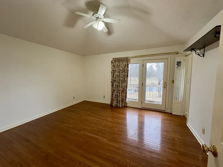 690 Terrace Lake Rd — Photo 54