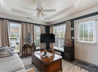 10036 Chenoweth Vista Way, Louisville, KY 40299