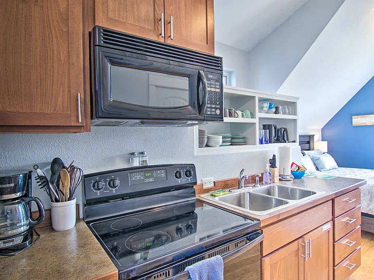 4208 Benepe St #B — Photo 12