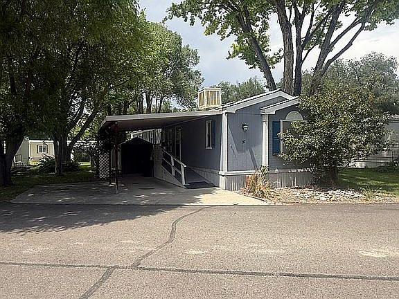 2nd image of 383 S Hillcrest Dr Trailer 57