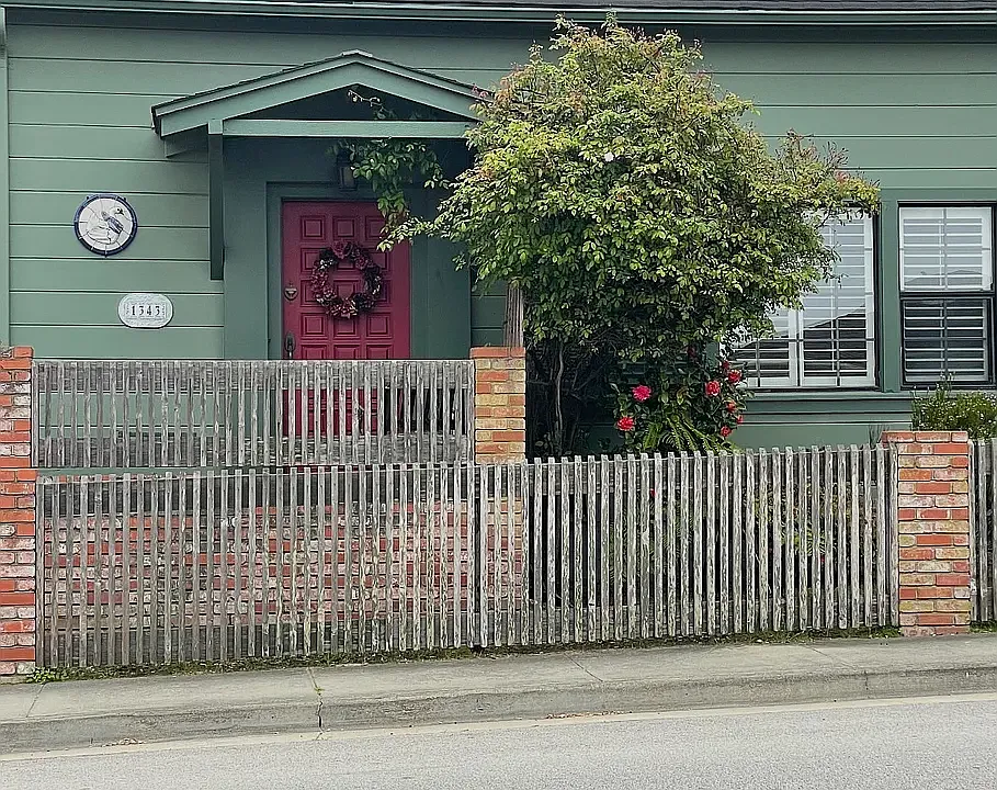 1343 David Ave