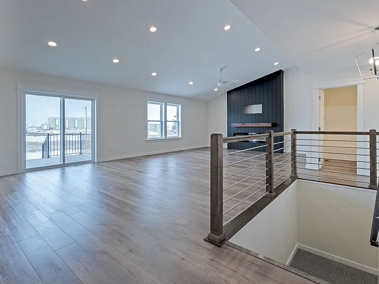 13636 Redwood Way NW — Photo 6