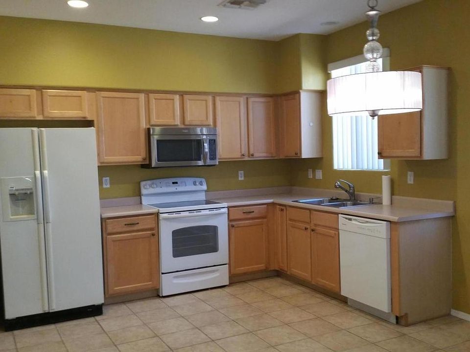 1st image of 10355 S 181st Ave