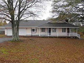 1st image of 310 Bagwell Dr