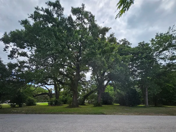 Main St, Quinlan, TX 75474